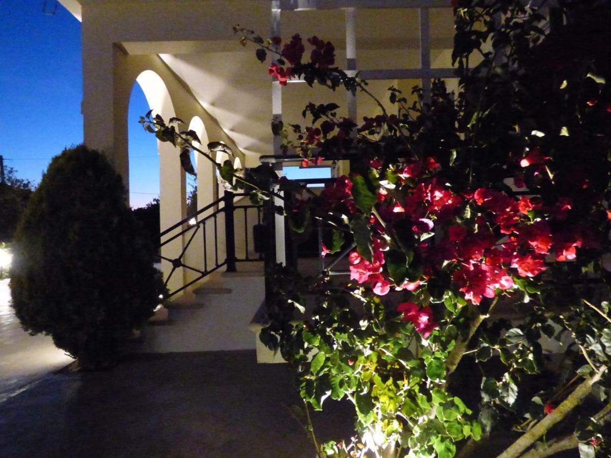 3 Apartment Agios Leon